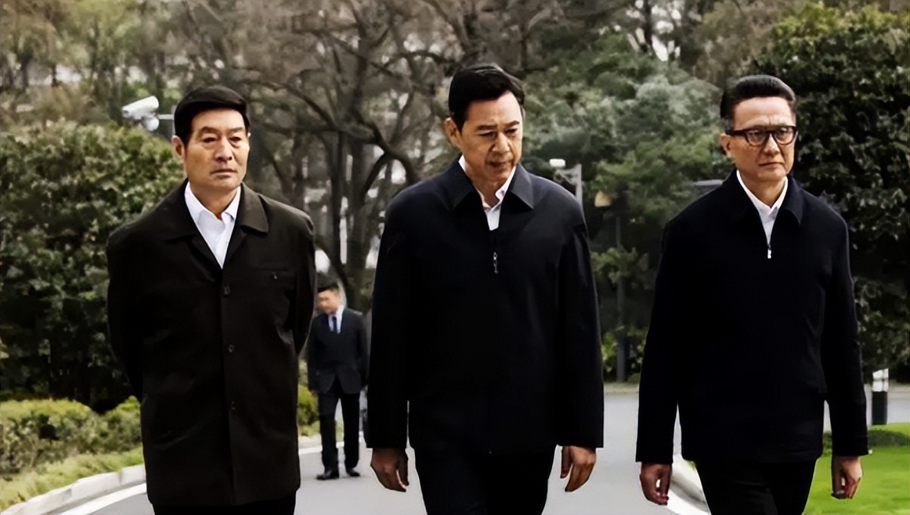 教师|深受女公务员青睐的男生职业排行，榜首很有竞争力，长辈也很喜欢