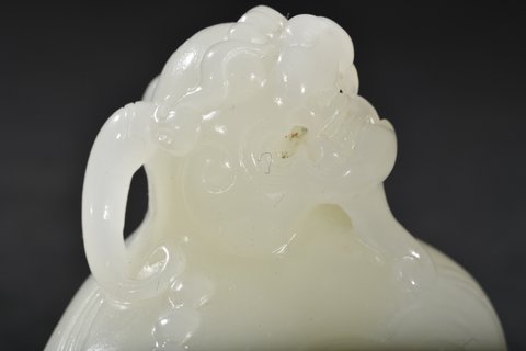 |和田玉瑞兽摆件