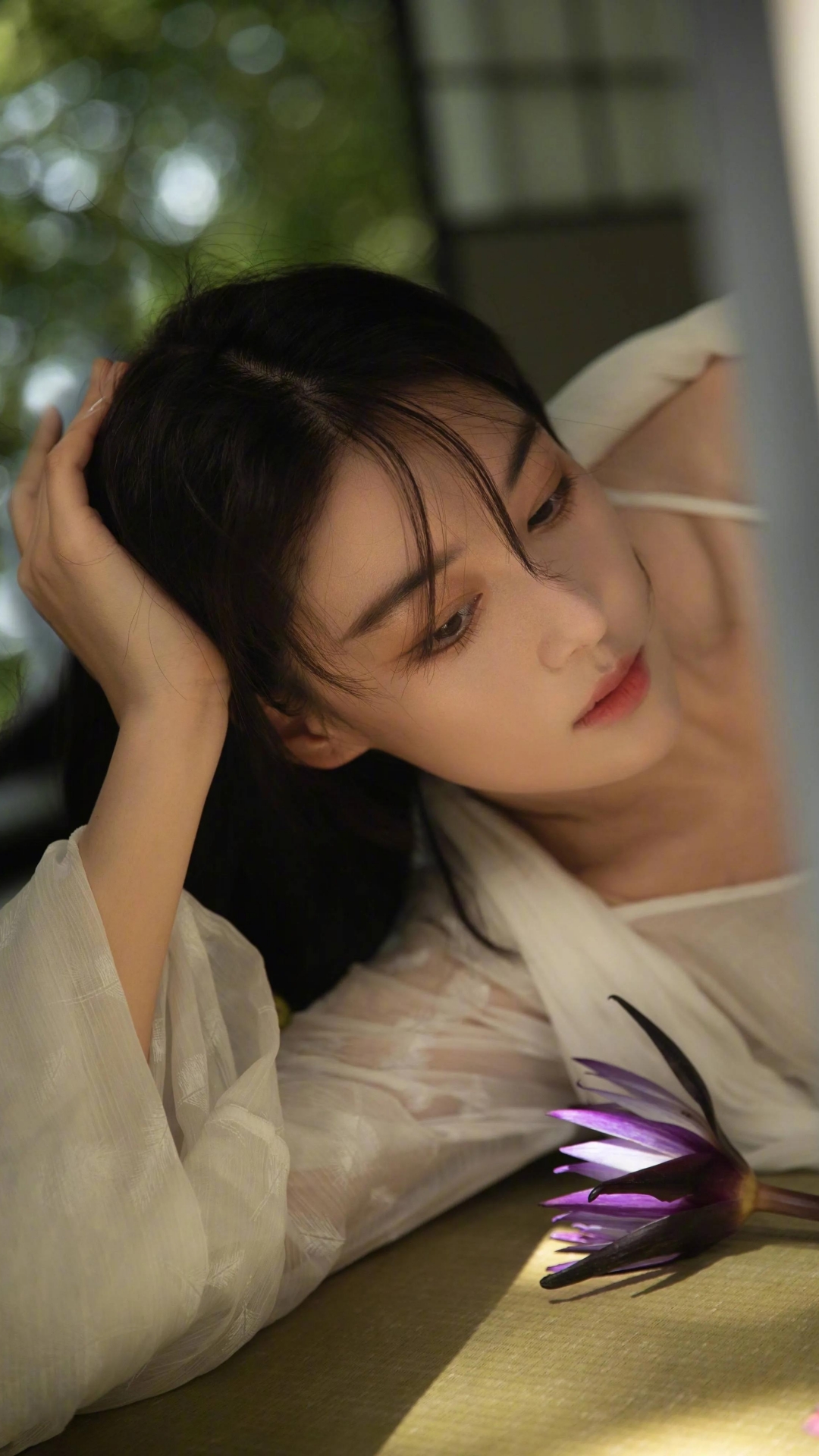 张馨予|张馨予唯美写真，也许那些我失去的，正是我本不该拥有的