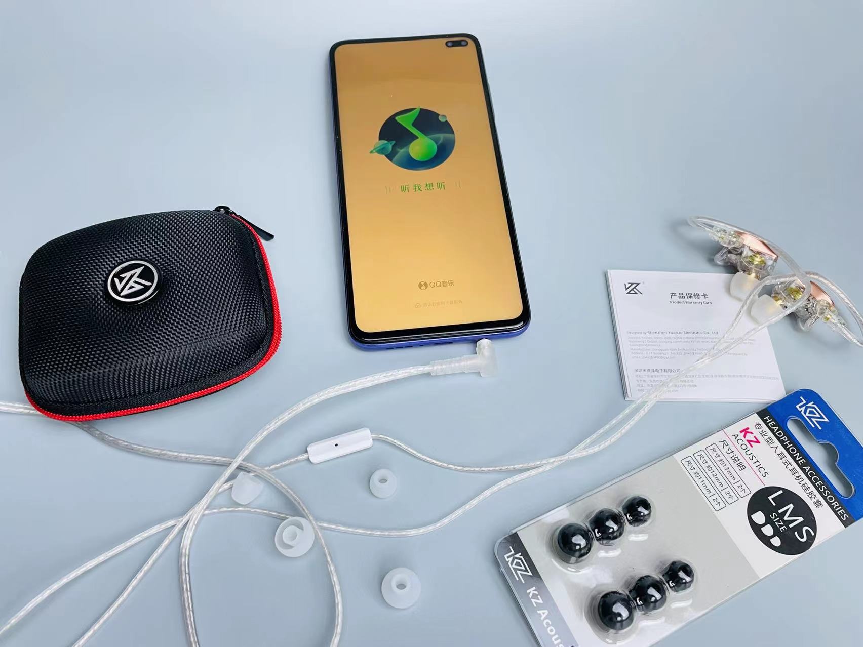 小米科技|开箱体验:静电+动圈+动铁混合耳机,音质不输千元蓝牙耳机