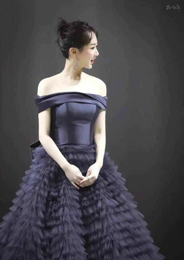 杨紫|摄影师对杨紫说:“你这次是最好看最白的一次!”