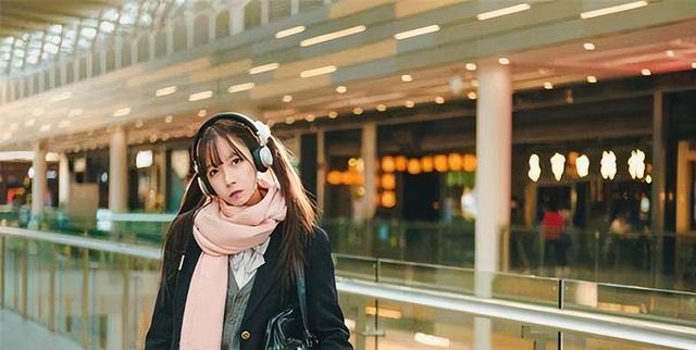 小鸟酱事件回顾,男子观看独家视频,意外发现女友就是视频女主角