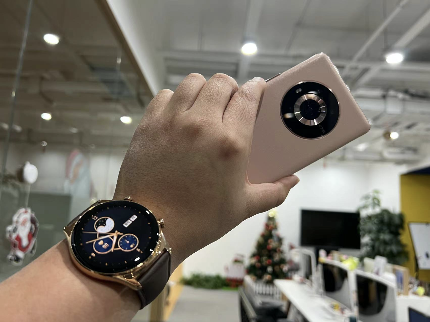 酷睿处理器|荣耀手表GS 3首发评测:外观质感十足!功能有何亮点