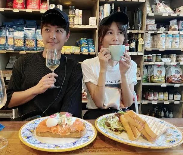 萧正楠|萧正楠被雪藏三年后急招回tvb拍剧,背后原因又是高层斗争投错营