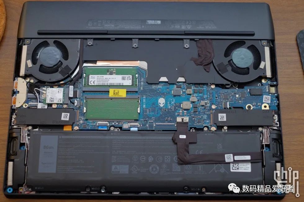 |硬核出击的双平台旗舰游戏本!Alienware m15 R7是否值得选?