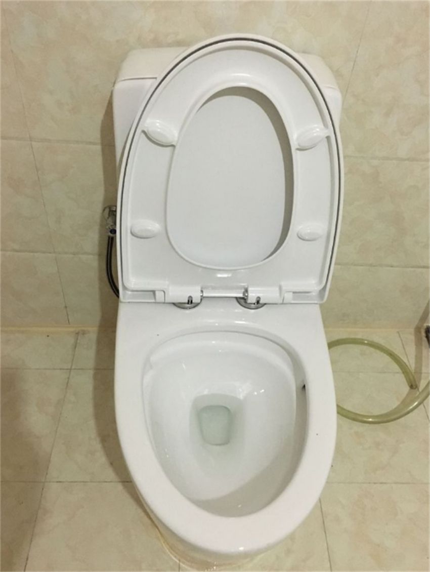 用完马桶,盖子需要放下来吗?学学年轻人做法,干净又卫生!