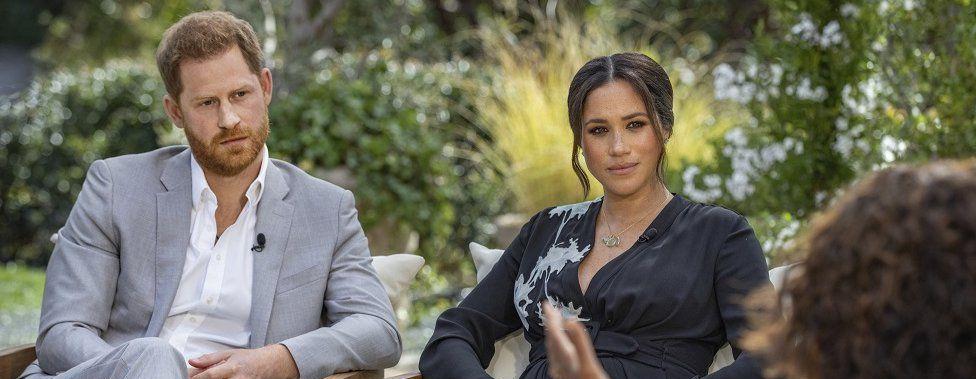 威廉|无视梅根主动示好，凯腾霸气怼梅根，一个动作让她无地自容