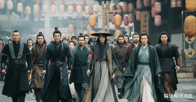 杨超越|杨超越夸《说英雄》雷纯演技炸裂, 孟子义请好几次请不动, 理由搞笑