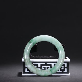 |清代-老翡翠圆条手镯一对