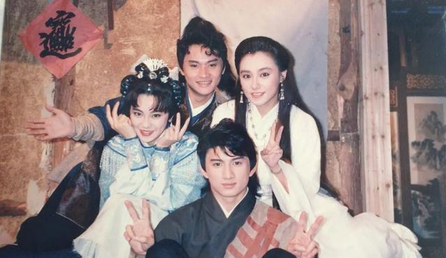 风云|童年7部经典国产剧，《仙剑》风靡全国，《风云》收视超春晚