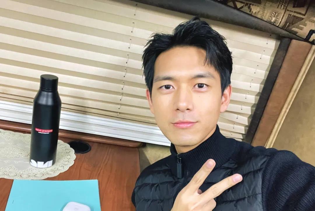 宋轶|龚俊抢李现资源？《左肩有你》要上了？宋轶拒演《庆余年》？