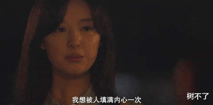 假笑|被迫营业，心疼她总在假笑