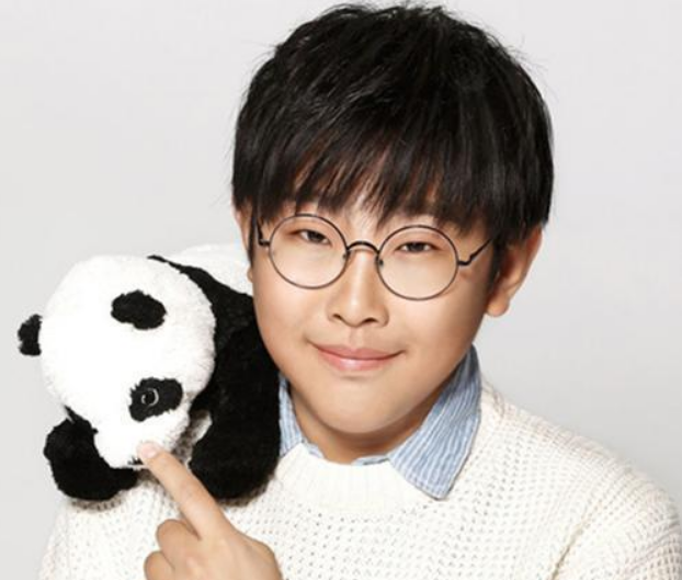 侯祥|“不老童星”侯祥：9岁停止发育，28岁娶心爱女神，如今过得怎样