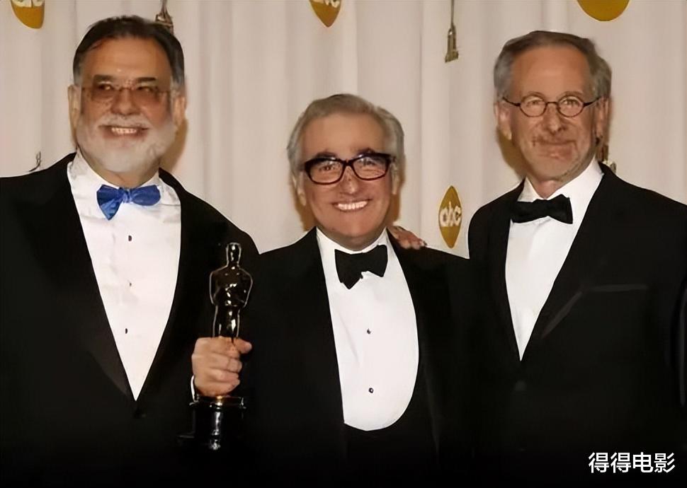 黑亚当|血亏!巨石强森一腔孤勇,《黑亚当》失利,9年布局为何票房惨败