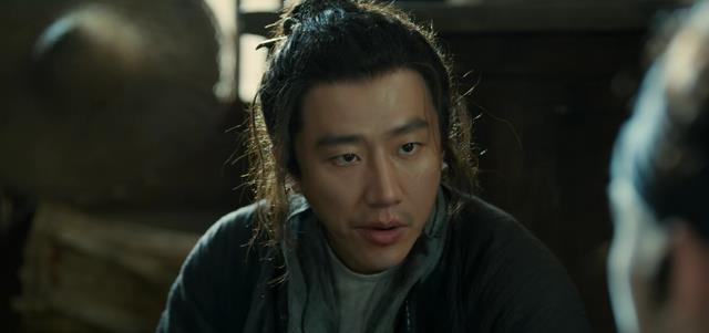 王一博|王一博新剧逆袭成黑马，开播1天，全网热度第一，连追6集收不住啦