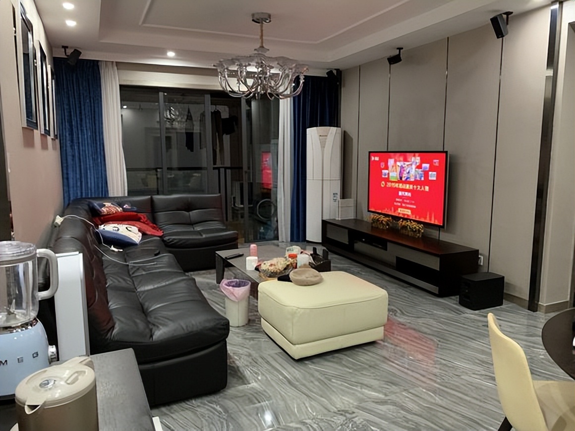 新房入住快一年,电视墙真抢眼,厨房太实用啦,鼓起勇气晒晒