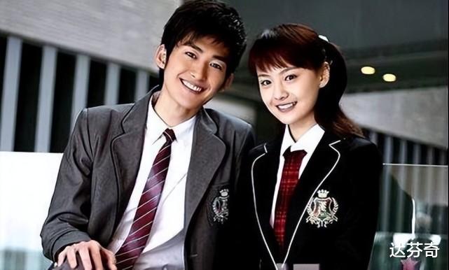 张天爱|上梁不正下梁歪，郑爽人生悲剧的始作俑者，是她亲妈