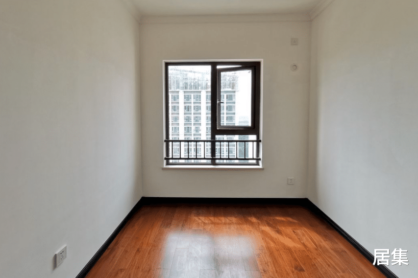 专门为孩子打造的乐园,不出门在家就能攀岩,还有超大的阳光乐园