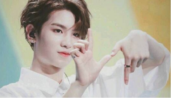 疯狂|粉黄明昊的时期就全围着Justin转了,但现在不喜欢也是真的不喜欢