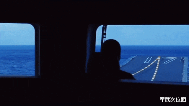 中国3艘航母在手！空军和海军的差距拉大，海航这是要分家了？