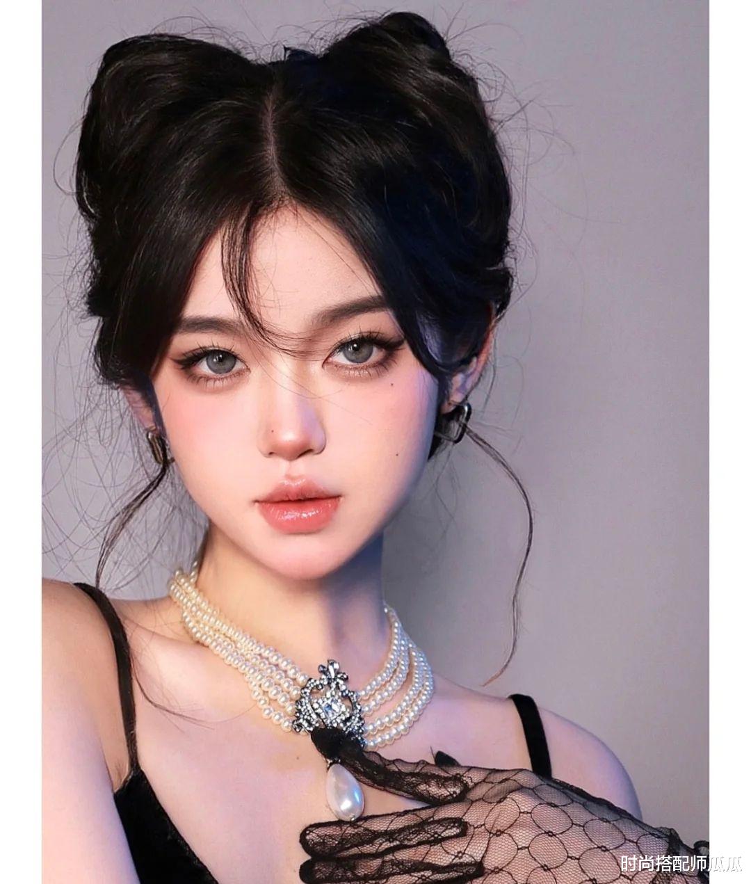 发型 最近火了一种发型叫：“猫耳头”，洋气又高级，时尚博主都在跟风