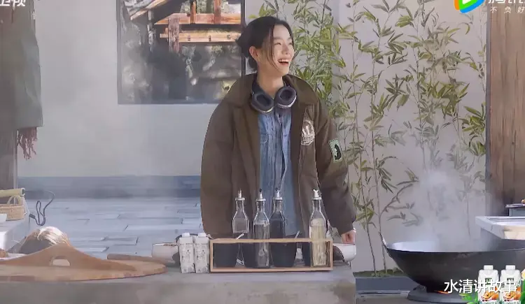 张杰|吴彤导演脑回路清奇,浪费食材引发争议,张杰、杨迪有心无力