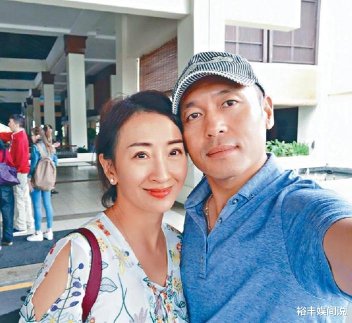 梁佩瑚|港姐梁佩瑚与富豪老公现身广州!骑单车温馨互动, 戴30万情侣表