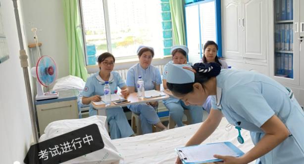 杭州某医院护士晒工资条,综合年薪25万以上,公积金3000还有编制