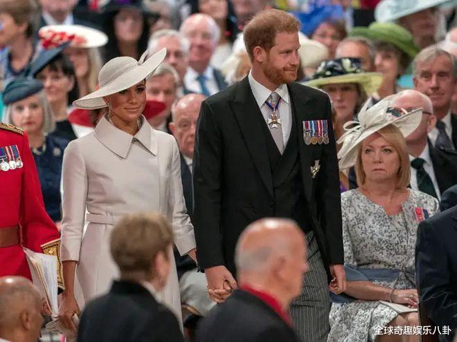 哈里王子|哈里王子要求女王正式道歉：参加铂金庆典导致财务前景和婚姻堪忧