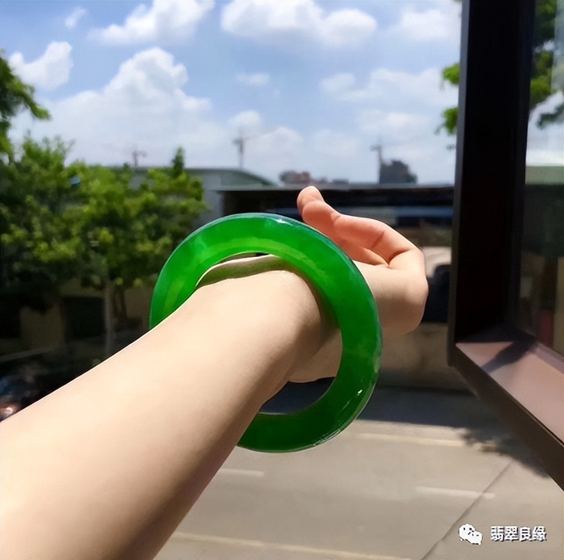 翡翠种水|翡翠种水的色从何而来！