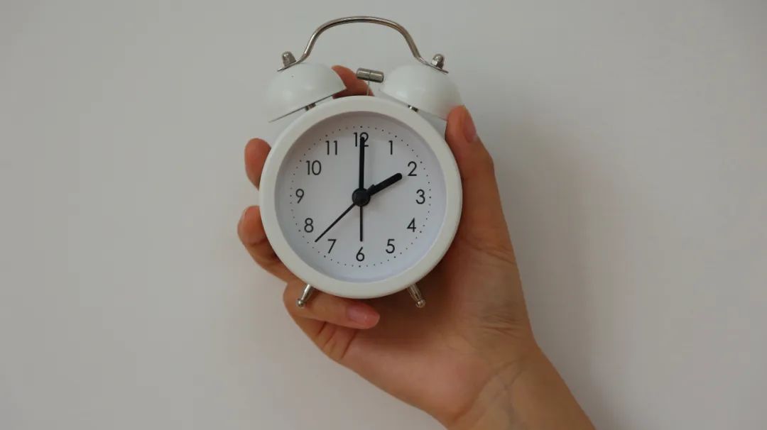 便秘|女性洗澡时，哪些事不能做？为了健康，这5件事，再喜欢也要克制