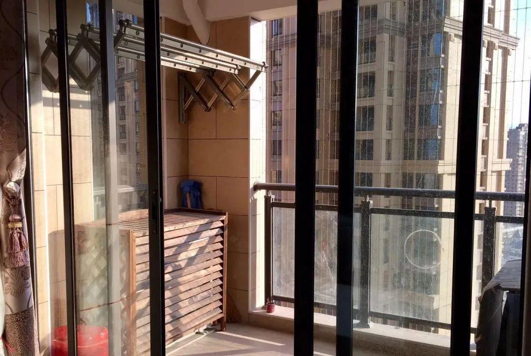 全屋贴砖,不仅高端大气上档次,而且还省了好几万,空调都不用装