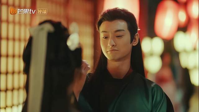 虚颜|短剧请照着《虚颜》卷!男主不降智,疯批贼带感,恋爱超好磕