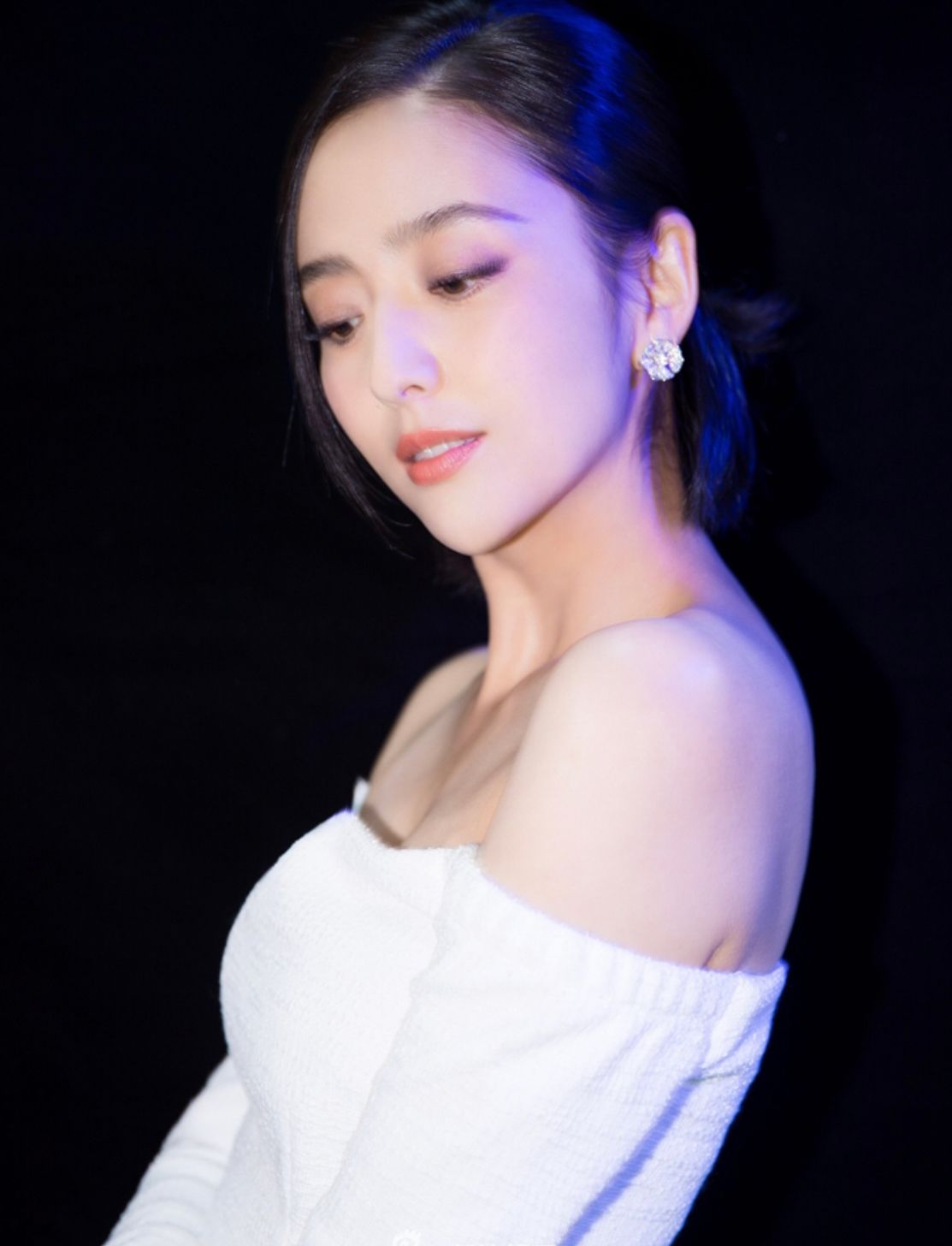 高级脸 网红脸不流行了,有这3个特征的“高级脸”才耐看,老了更有气质