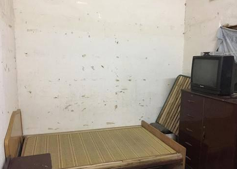 郑州|1800块的房子,花五千块改造成小复式后,房东免收3个月房租!