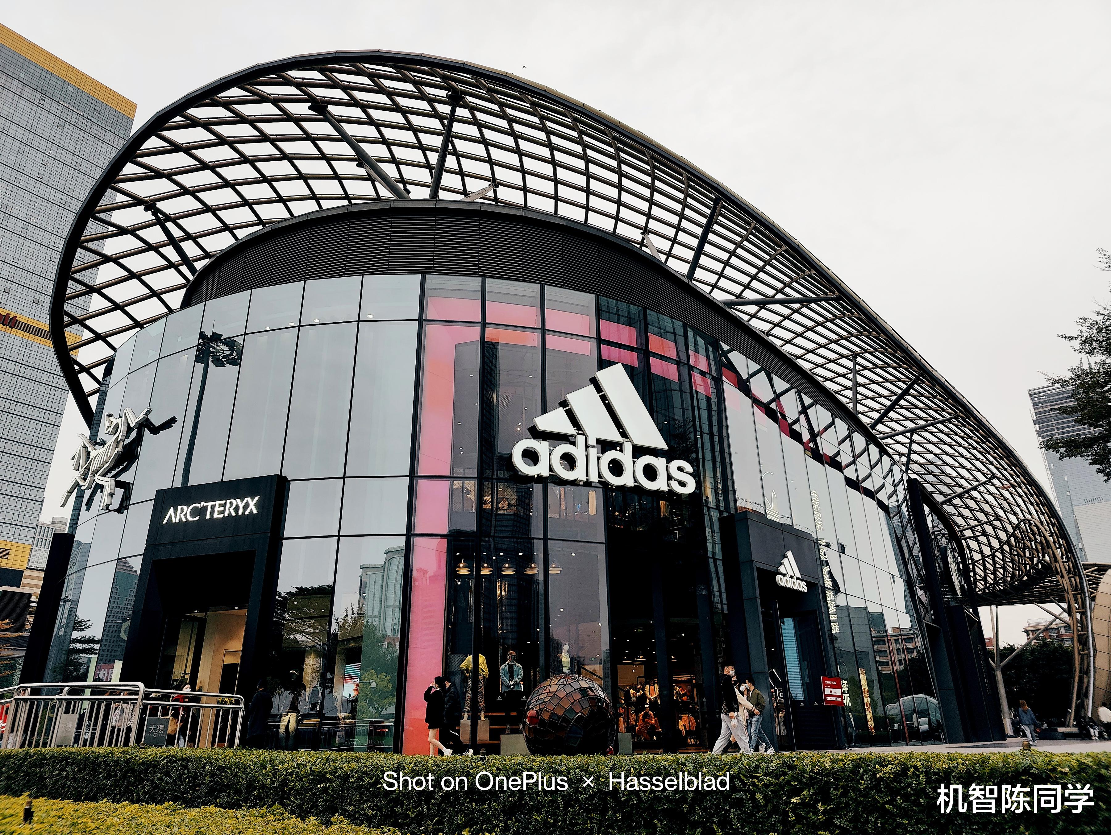 一加科技|2022年看重拍照该买什么手机？新机重度使用后，我说说自己的建议