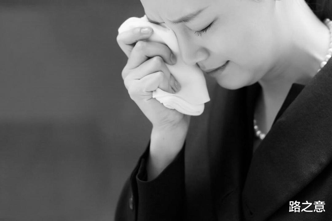 富姐痴恋薄情郎，在被害时她的情郎竟冷眼旁观，1998年深圳凶杀案
