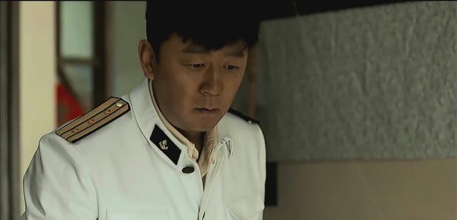 江德福|《父母爱情》看了八年，才发现江德福上岛后当司令，剧情早有暗示