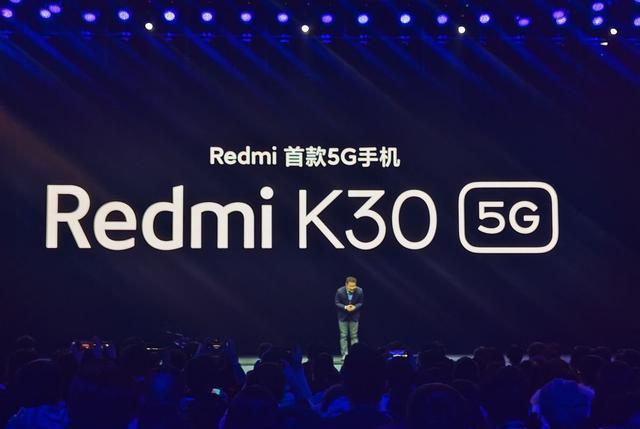 红米k50|有个朋友，因为RedmiK30用着顺手，又给老婆买了RedmiK50