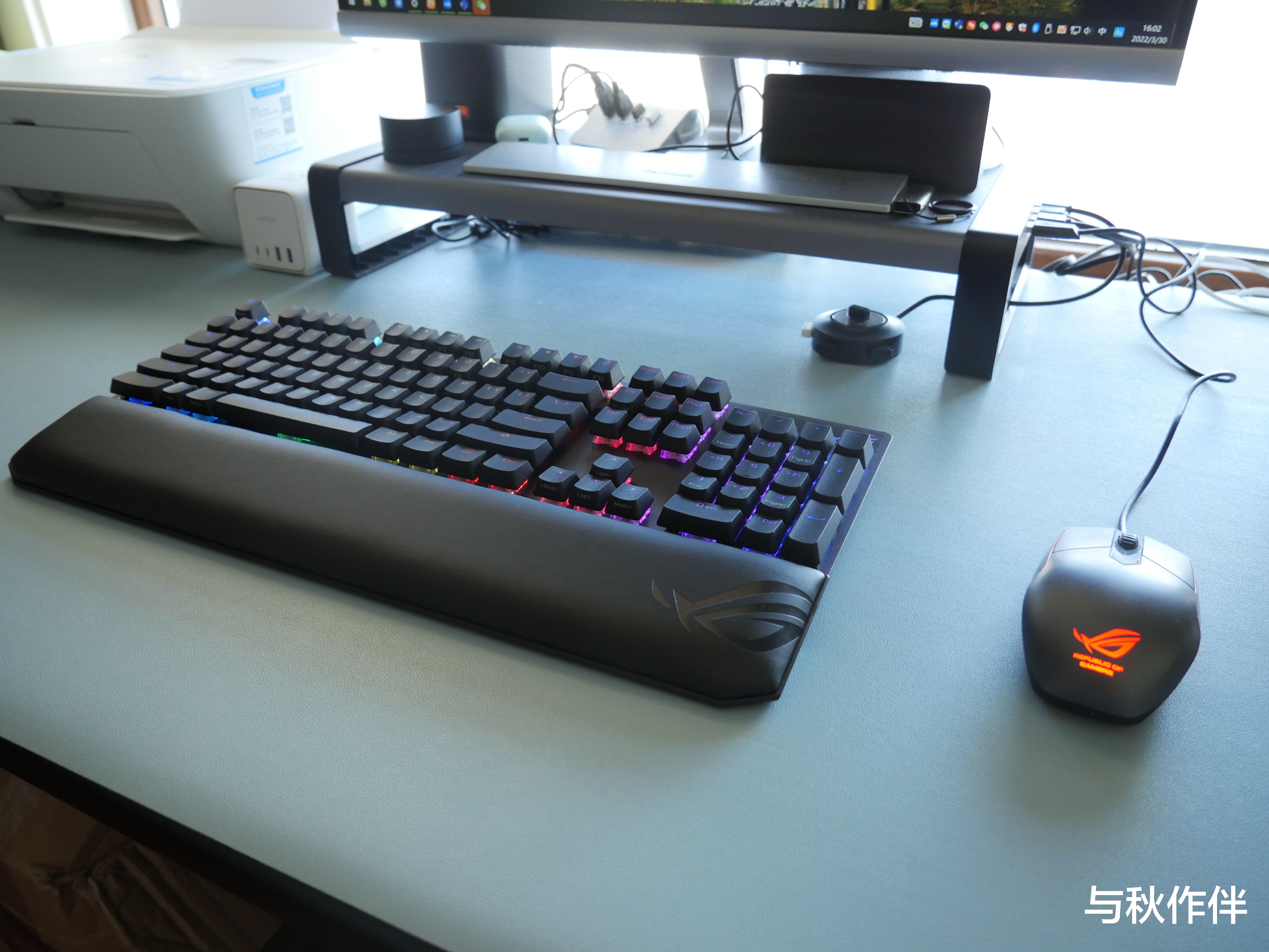 机械键盘|颜值与实力并存,ROG游侠NX PBT版三模机械键盘山楂红轴使用体验