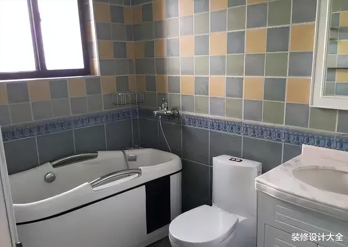 媳妇在装修公司上班,家里装修全是她弄的,阳台榻榻米太赞了!