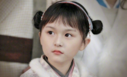 刘楚恬|只不过才三年时间，《知否知否》小演员变化如此大，合作任嘉伦形象好