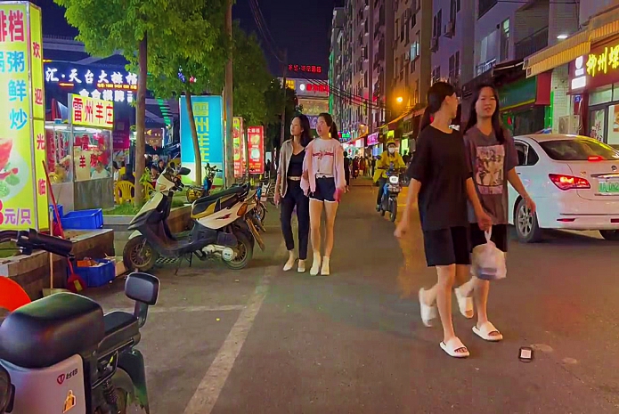 |国内非比寻常的三线城市，比宜春发展迅猛，文化底蕴浓厚