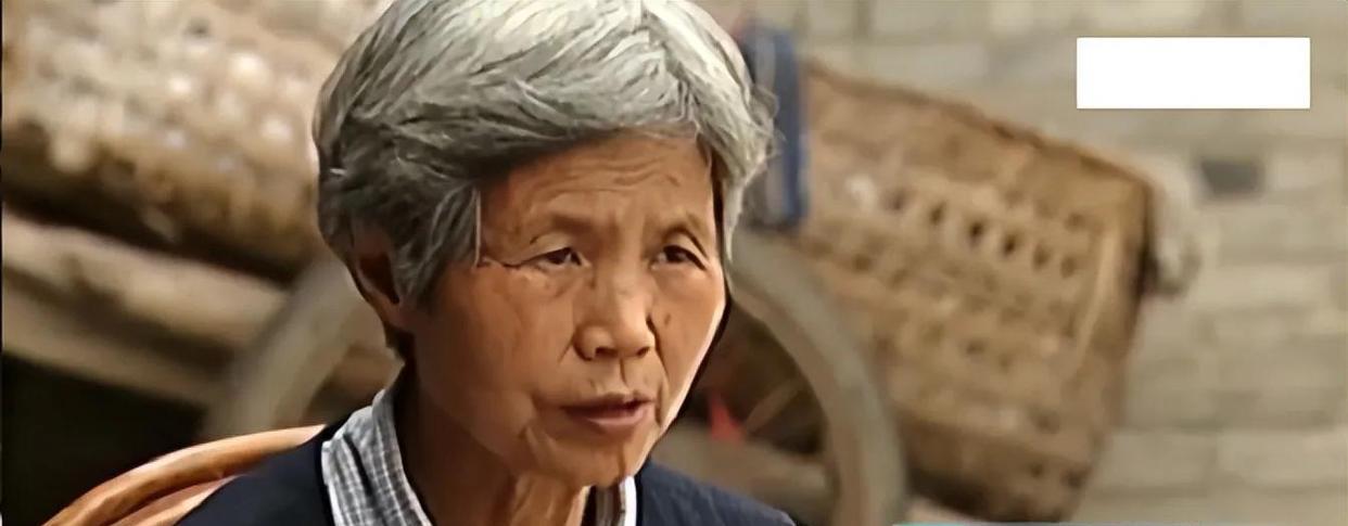 07年四川91岁老太摔一跤后，到医院竟查出怀孕，引出60年前秘密