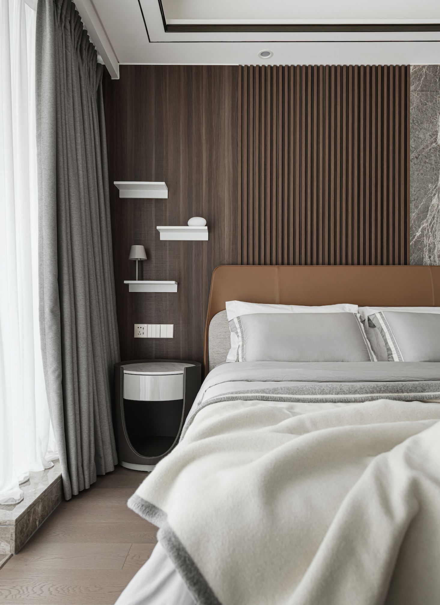 220㎡精装房给手办一个家,享受奢华大气的氛围,那叫一个霸气