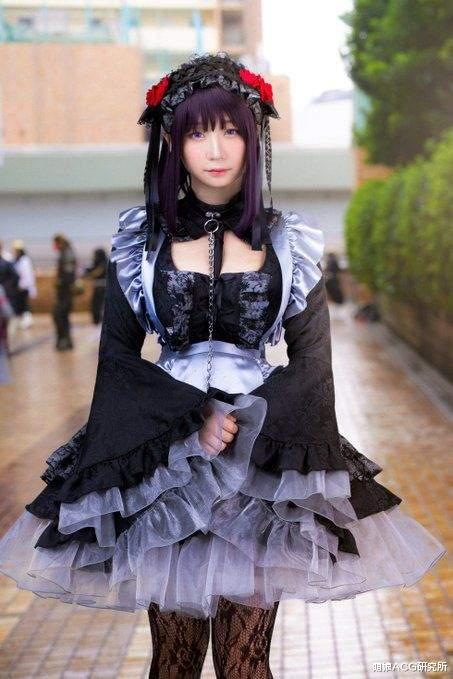 coser|日本著名coser突然被爆与大10岁的摄影师交往同居！