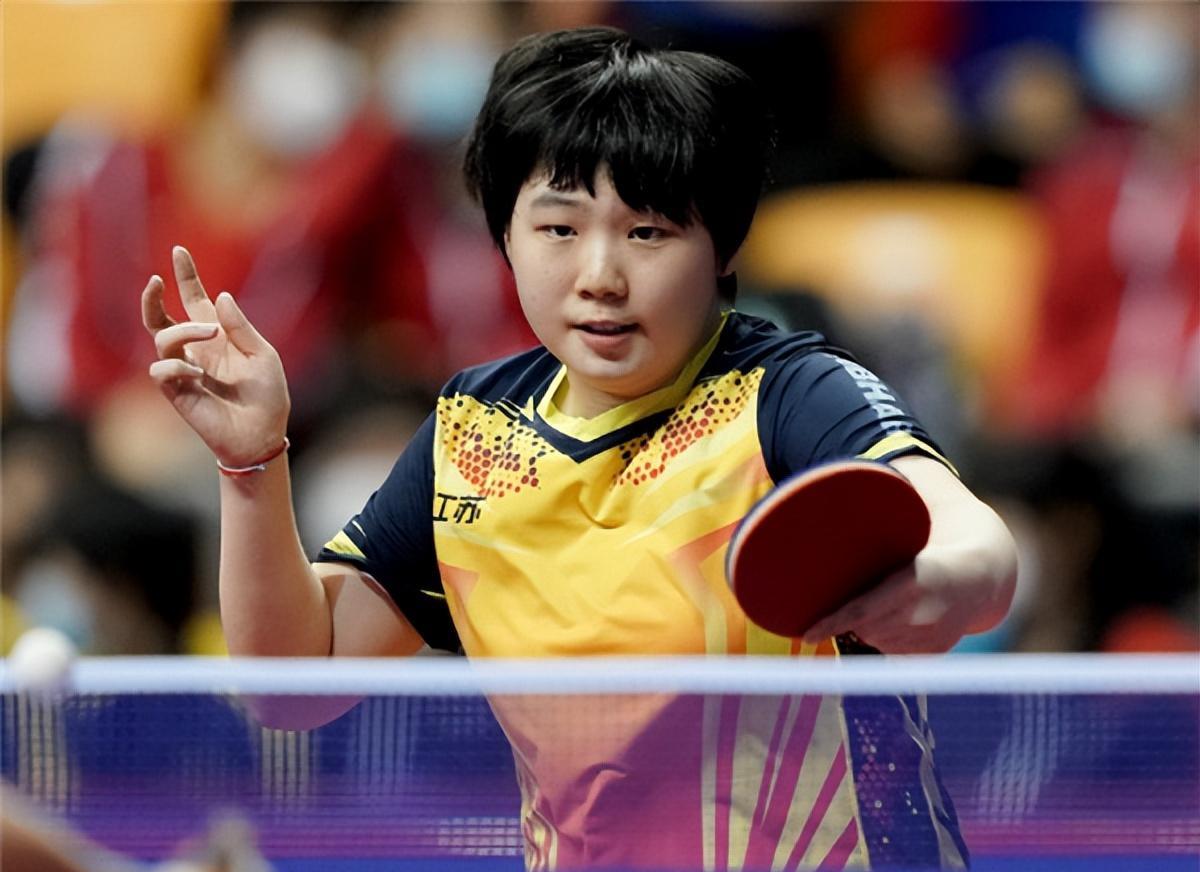 全锦赛决赛：王艺迪3-2逆转国乒小孙颖莎，辽宁1-0领先陈幸同上场