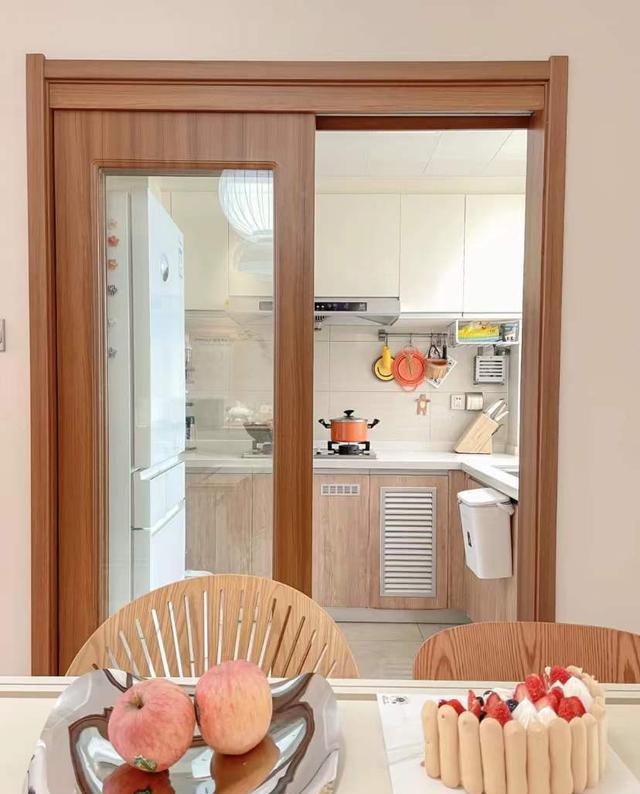 她家90精装房,历经3次改造,邻居:为啥你家可以这么好看