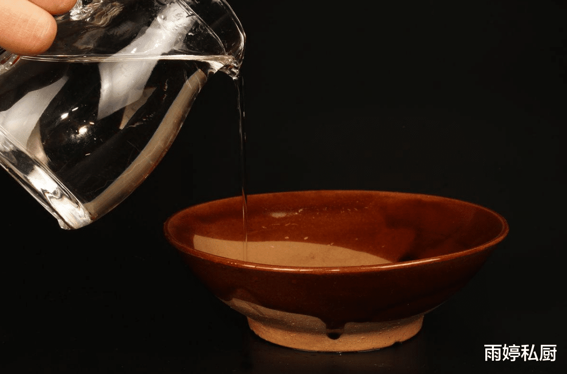 乳腺癌|夏天喝白酒，注意“2喝2不喝”，正确饮酒很重要，建议收藏