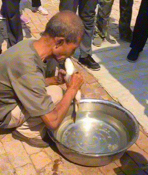 老公偷偷藏私房钱,趁他没下班我做了个美甲,好看吗?哈哈哈哈